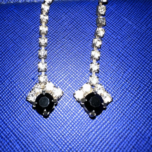 Vintage Jewelry - Vintage rhinestone ‘princess style’ 1 7/8” long earrings with black center stone